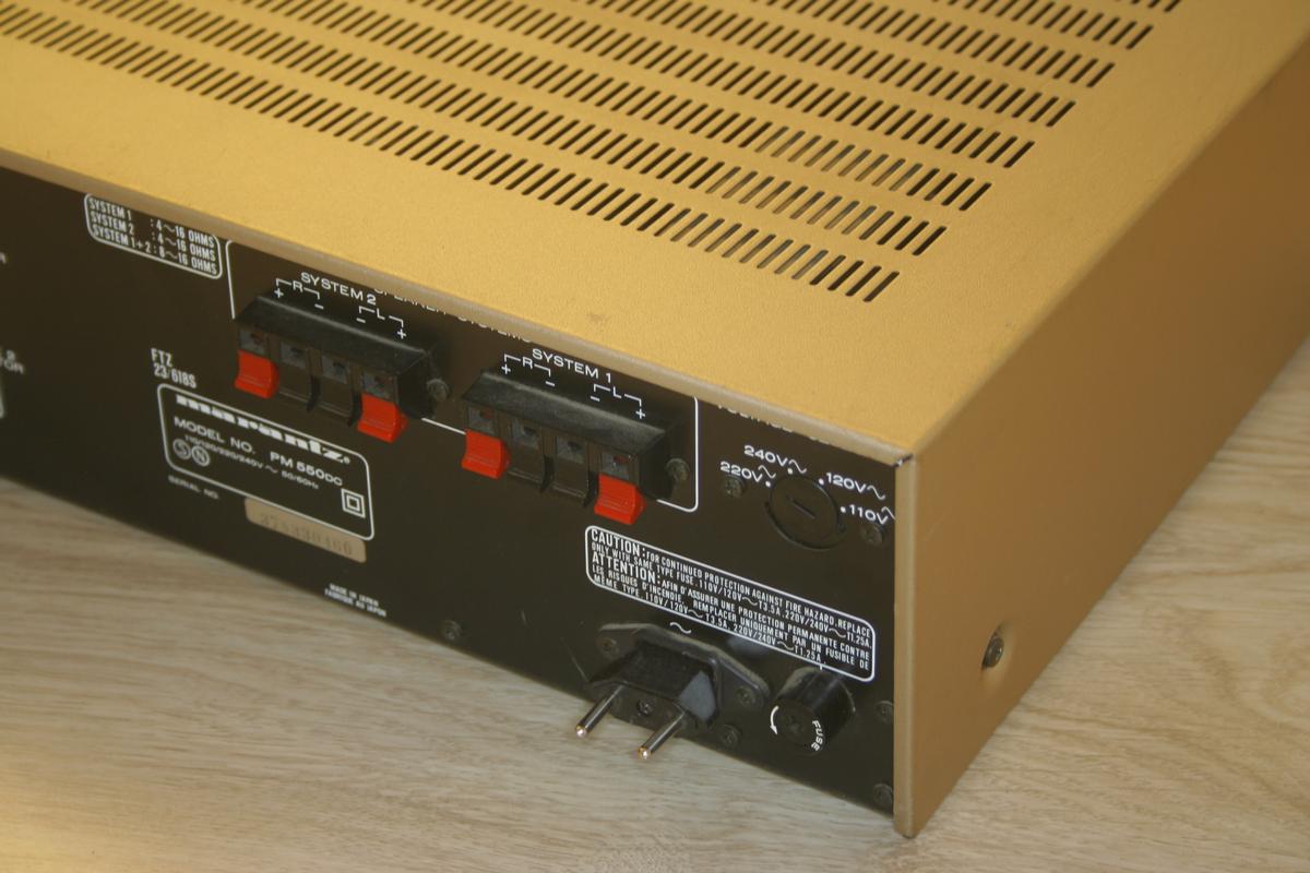 Marantz PM 550