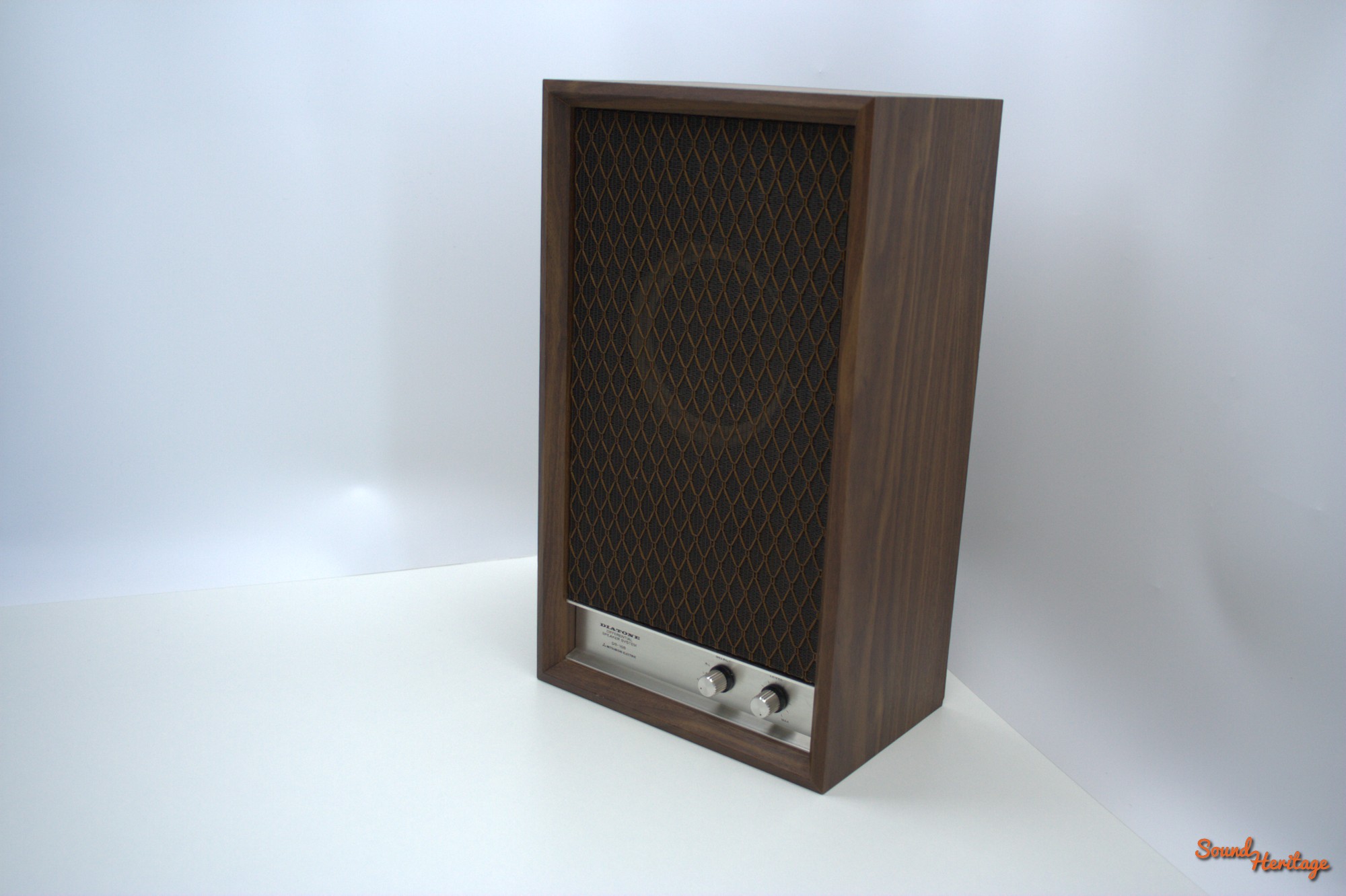 Vente occasion hifi enceinte diatone DS-16b