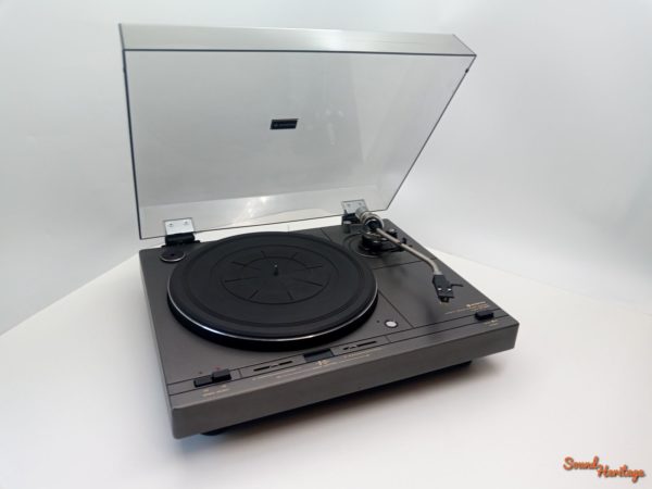 Platine vinyle Sanyo TP-1200U