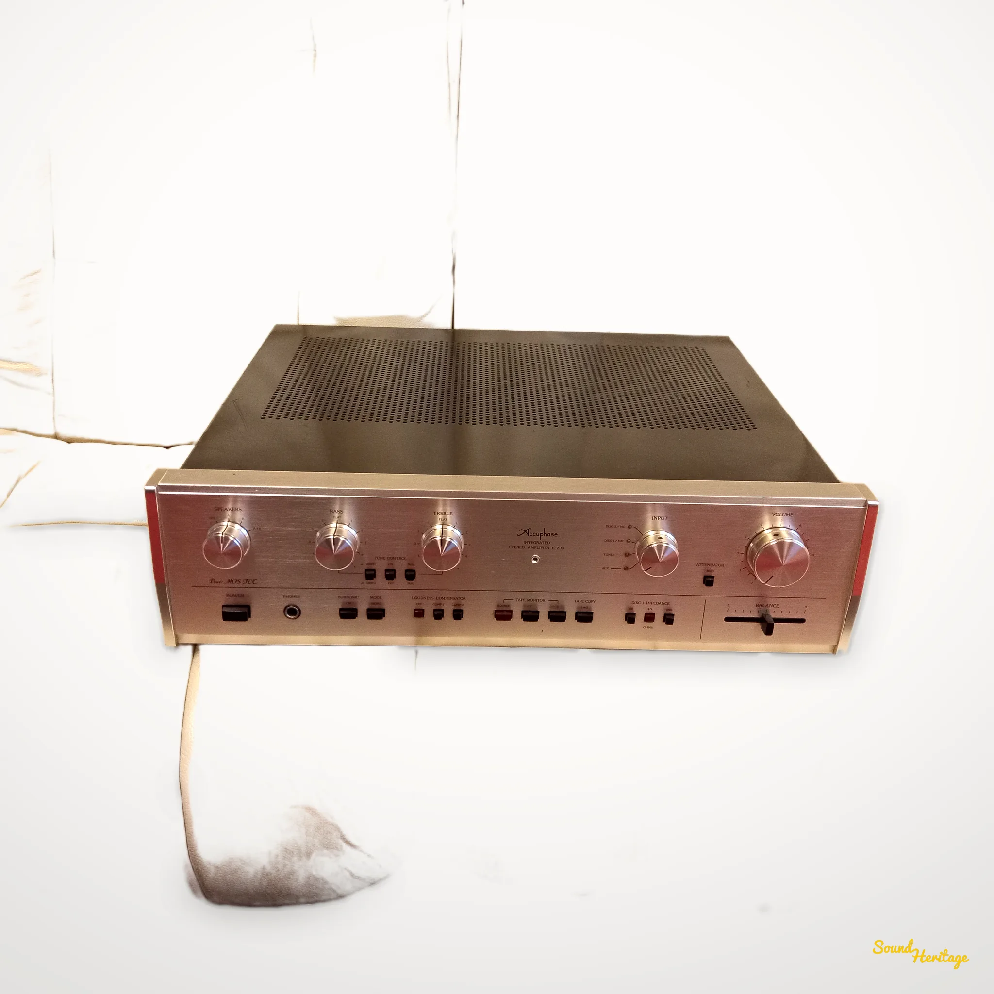 Amplificateur Accuphase E203