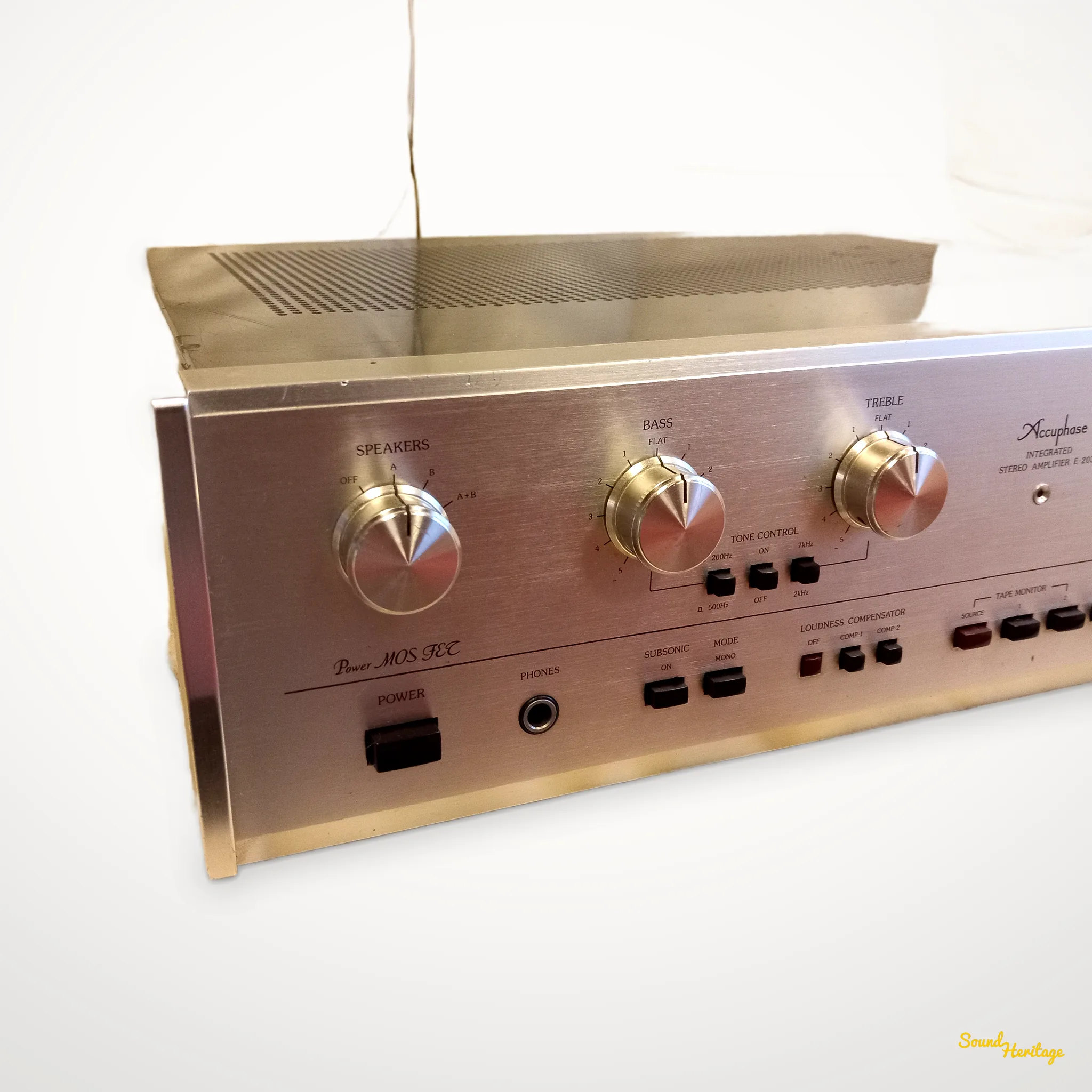 Amplificateur Accuphase E203 – Image 5